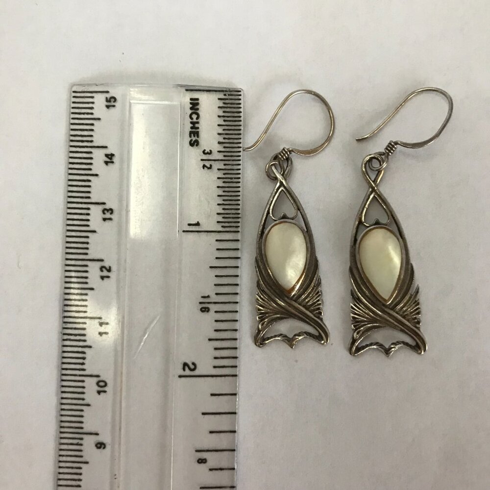 .925 Sterling Silver Art Deco White Mother of Pearl Drop Pierced Earrings - Picture 3 of 6